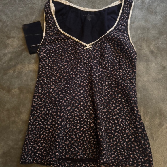 Brandy Melville blue floral singlet - Picture 1 of 1